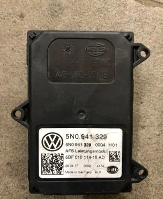 Volkswagen Golf VII Headlight ballast module Xenon 5N0941329