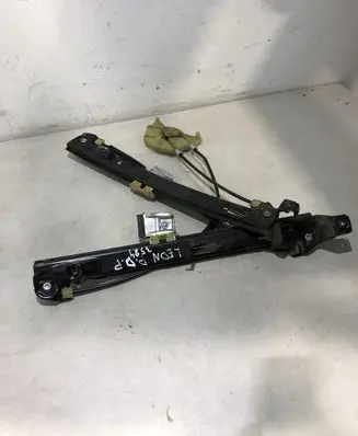 Seat Leon (1P) Front window lifting mechanism without motor