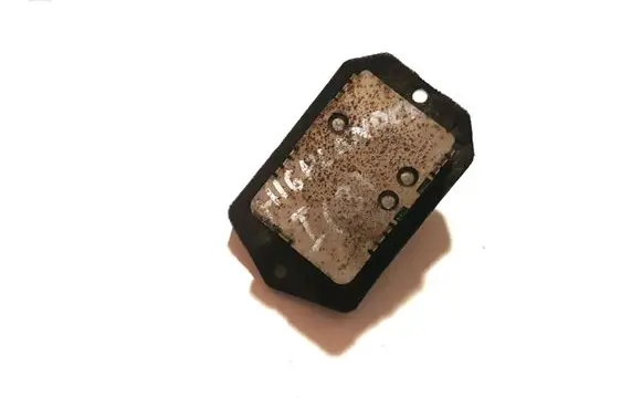 Toyota Highlander XU20 Heater blower motor/fan resistor 12D439