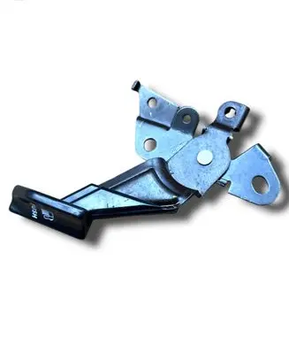 Nissan Terrano Oil filter mounting bracket Q230 846440F000