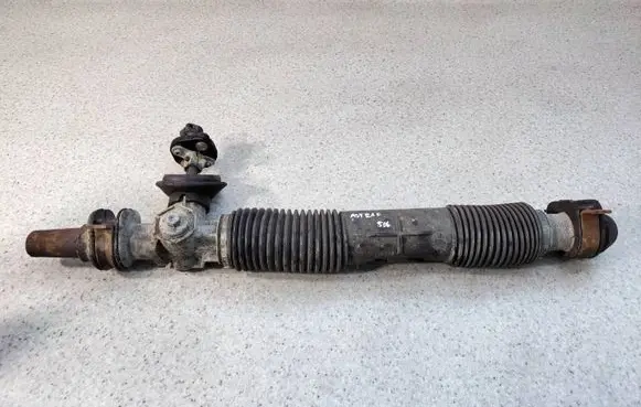 Opel Astra F Steering rack
