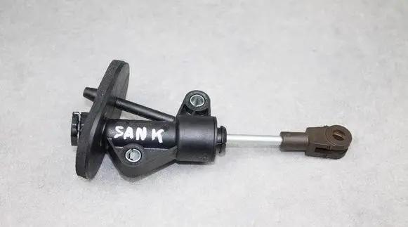 Alfa Romeo Mito Clutch slave cylinder KG1566A