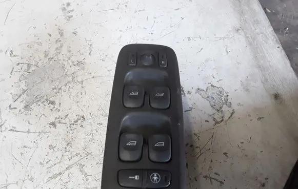 Volvo S60 Electric window control switch 9452939