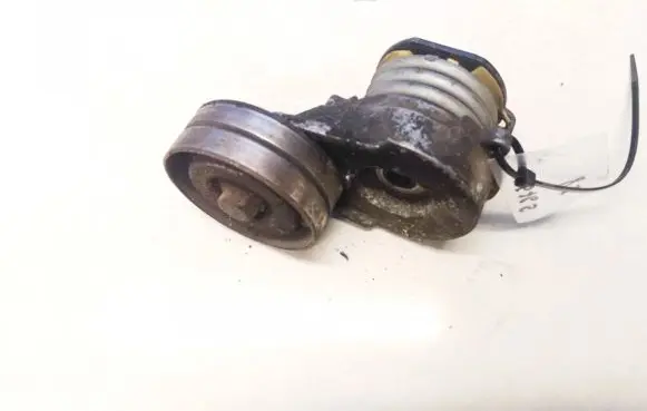 Volkswagen PASSAT B3 Generator/alternator belt tensioner