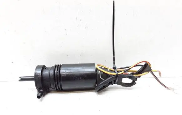 Volvo V70 Headlight washer pump 1013229 100122A 325560