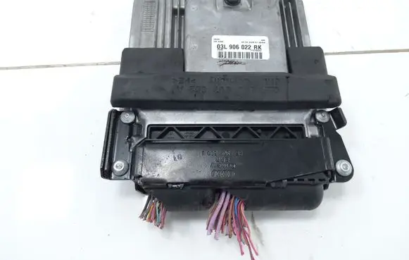 Audi A4 S4 B8 8K Engine control unit/module 03L906022RK