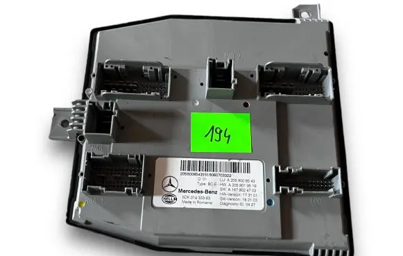Mercedes-Benz C W205 Central body control module S194 A2059008543