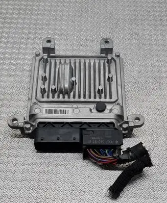 Mercedes-Benz C W204 Engine control unit/module A6519007500 28391943 A0064461540