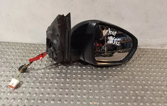 Peugeot 5008 II Front door electric wing mirror S25081372