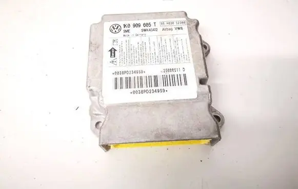 Skoda Octavia Mk2 (1Z) Airbag control unit/module 1K0909605T