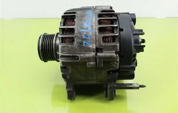 Seat Ibiza V (KJ) Generator/alternator 03P903023