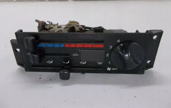 Mazda 121 Air conditioning/heating control unit 