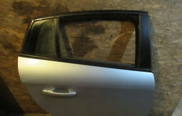 Fiat Bravo Rear door