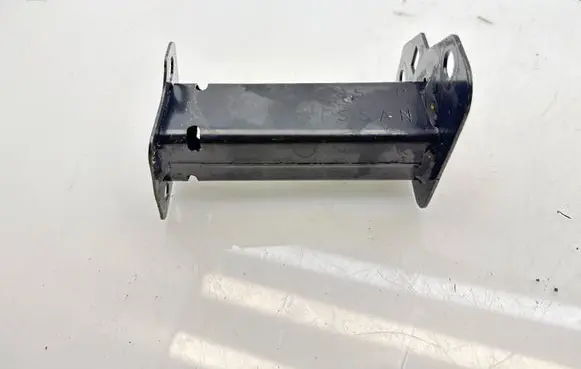 Nissan Juke II F16 Front bumper shock/impact absorber 2325 23652801 236528