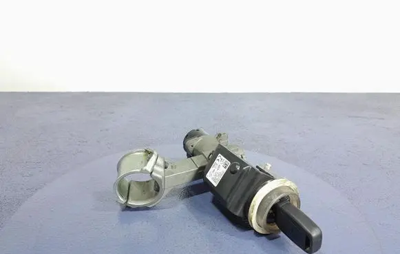 Chevrolet Captiva Ignition lock 96673458