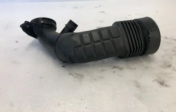 Opel Grandland X Air intake hose/pipe 1160117
