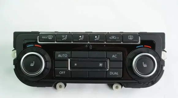 Volkswagen Golf VI Climate control unit 5K0907044BT