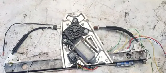 Sliding door window regulator with motor