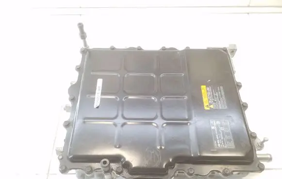 Hyundai Kona I Voltage converter inverter 364000E170