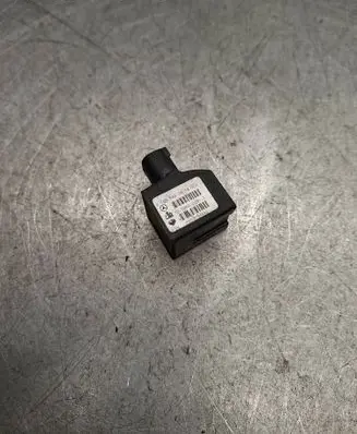 Mercedes-Benz E W211 ESP acceleration yaw rate sensor A1635420618 1650164692 10098000511