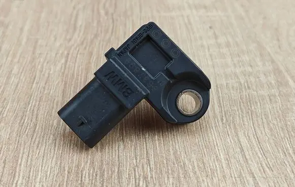 BMW 5 G30 G31 G38 Air pressure sensor 8637896