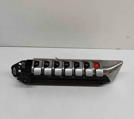 Peugeot 3008 II Interior fan control switch 98106118DX