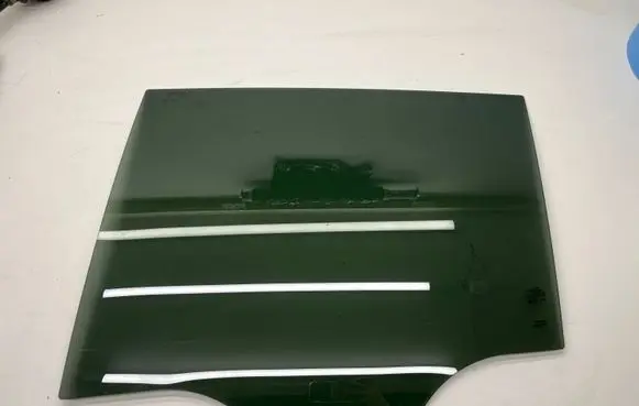 Cupra Born Rear door window glass 10A845025C