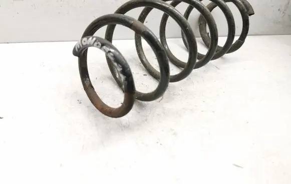 Ford Mondeo Mk III Rear coil spring