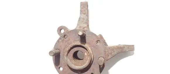 Mitsubishi Carisma Front wheel hub
