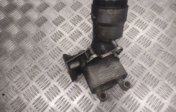 Honda Civic Oil filter mounting bracket 8972270080 83933
