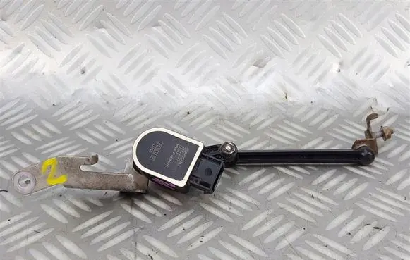 Volvo XC40 Headlight/headlamp level sensor 32221477