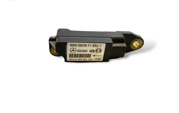 Mercedes-Benz E W210 Airbag deployment crash/impact sensor 2208204426 00039922811