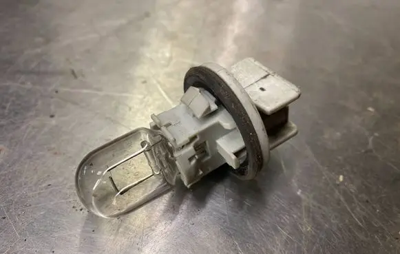 Honda HR-V Rear tail light bulb 