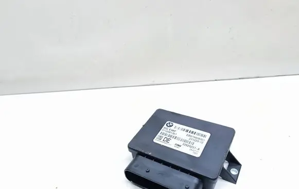 BMW 5 F10 F11 Hand brake control module 6799083