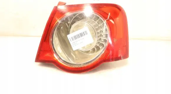 Volkswagen PASSAT B6 Rear/tail lights