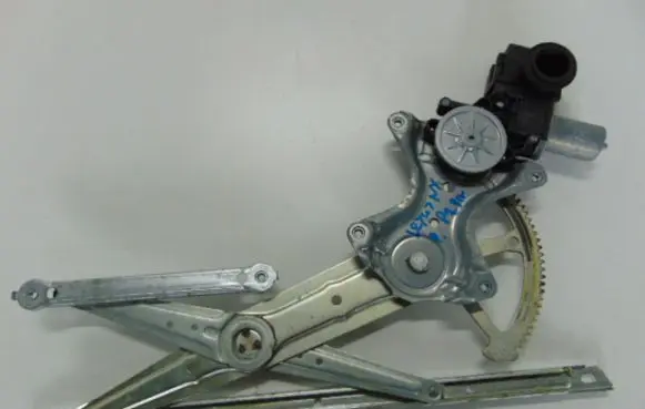 Lexus NX Front window lifting mechanism without motor