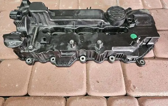 Opel Astra K Rocker cam cover 55510723-