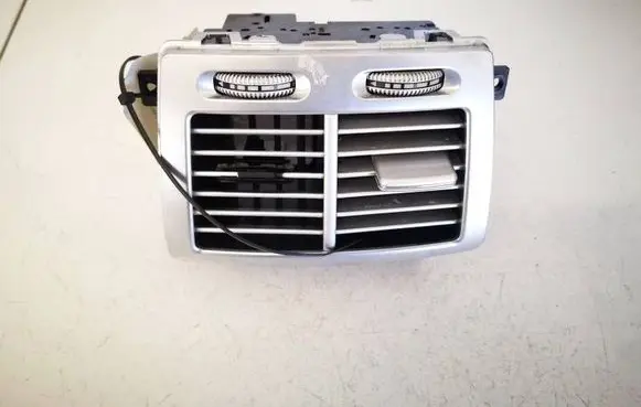 Mercedes-Benz S W221 Dash center air vent grill A2218300754
