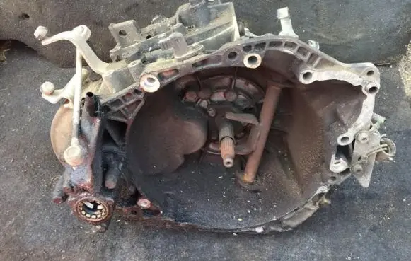 Peugeot 406 Manual 5 speed gearbox 20TA19