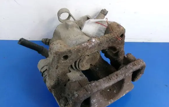 Opel Astra H Rear brake caliper
