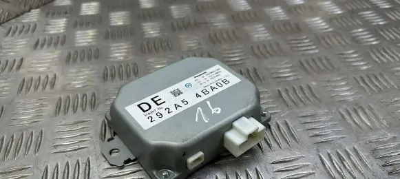 Nissan Juke I F15 Camera control unit module 292A54BA0B 151140303