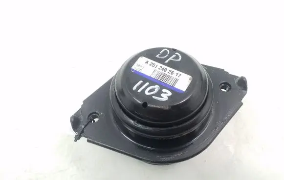 Mercedes-Benz R W251 Engine mount bracket A2512402617