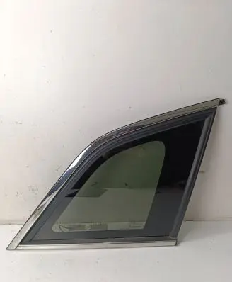 Opel Antara Rear side window 43R000083 DOT736AS3M35