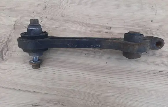 Chrysler 300C Front control arm SV70206823