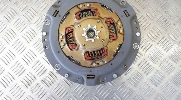 Toyota Prius+ (ZVW40) Clutch pressure plate 3127047060