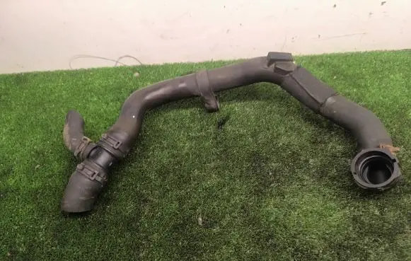 Volkswagen Golf VI Engine coolant pipe/hose 1K0122291BM