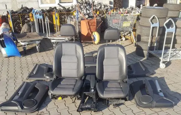 Mercedes-Benz C W204 Interior set 