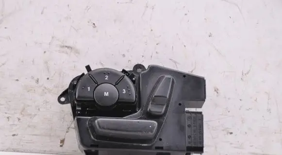Mercedes-Benz GL X164 Seat control switch A1648704310