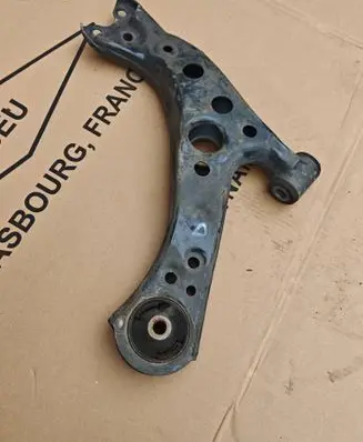Toyota Corolla E210 E21 Front lower control arm/wishbone 48655F4010