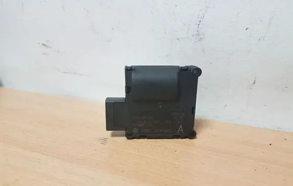 Audi A6 S6 C6 4F Air flap motor/actuator 4F0820511A 0132801359